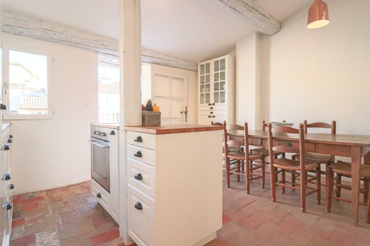 Clt - Unique Duplex & Terrace On The Provencal Market Antibes Eksteriør billede