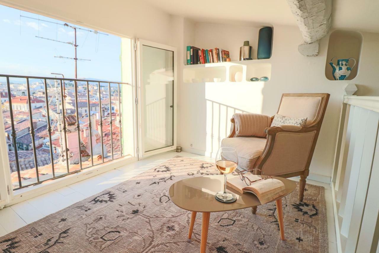 Clt - Unique Duplex & Terrace On The Provencal Market Antibes Eksteriør billede