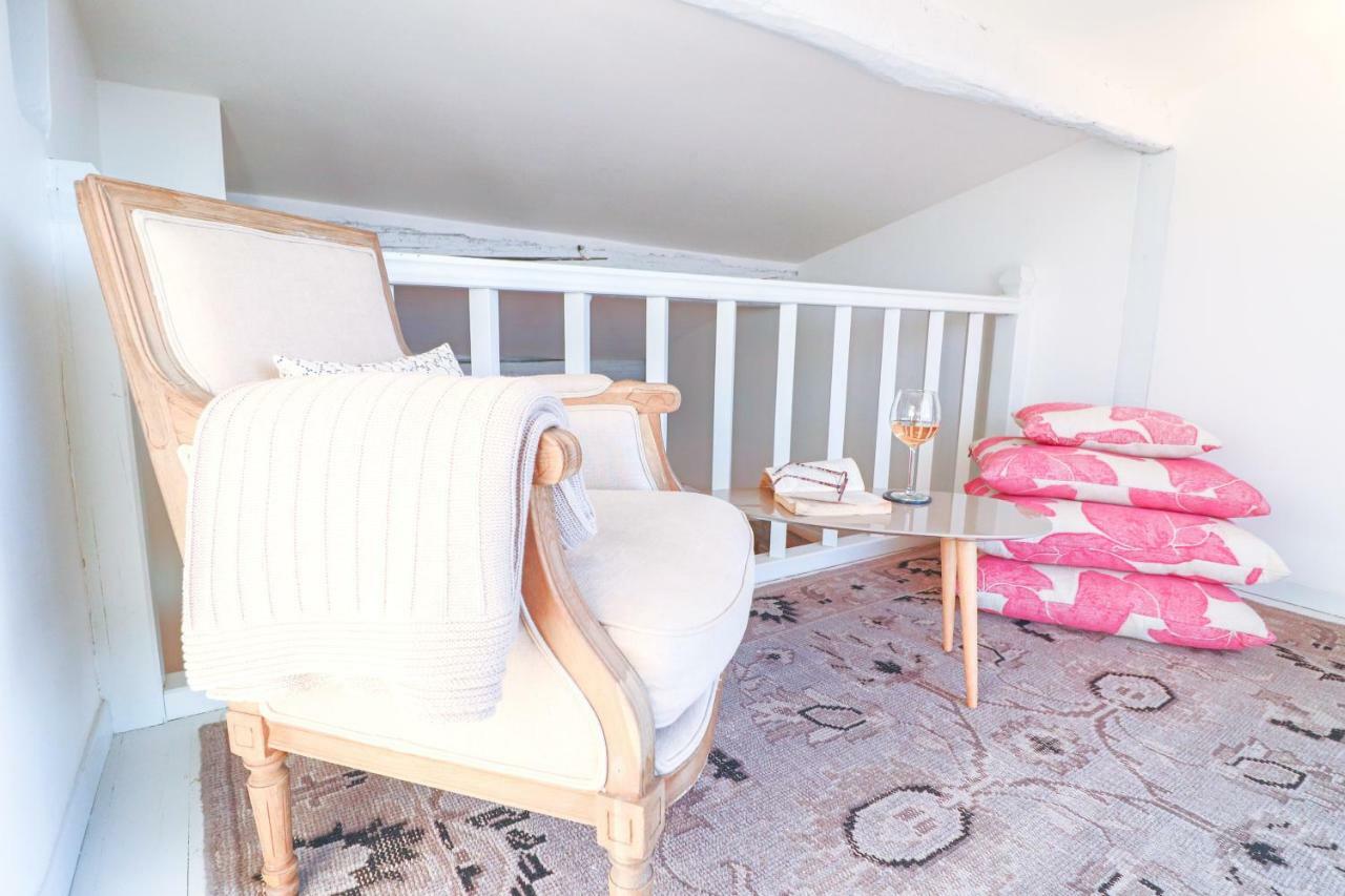 Clt - Unique Duplex & Terrace On The Provencal Market Antibes Eksteriør billede